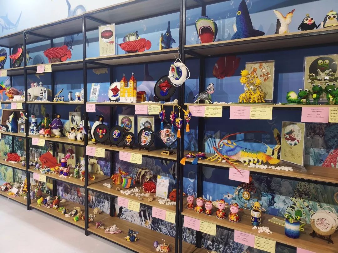 文旅产业展现新活力——青岛文创产品博览会一瞥 数字创意引领新体验